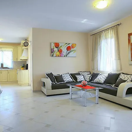 Dora Casa vacanze Pola